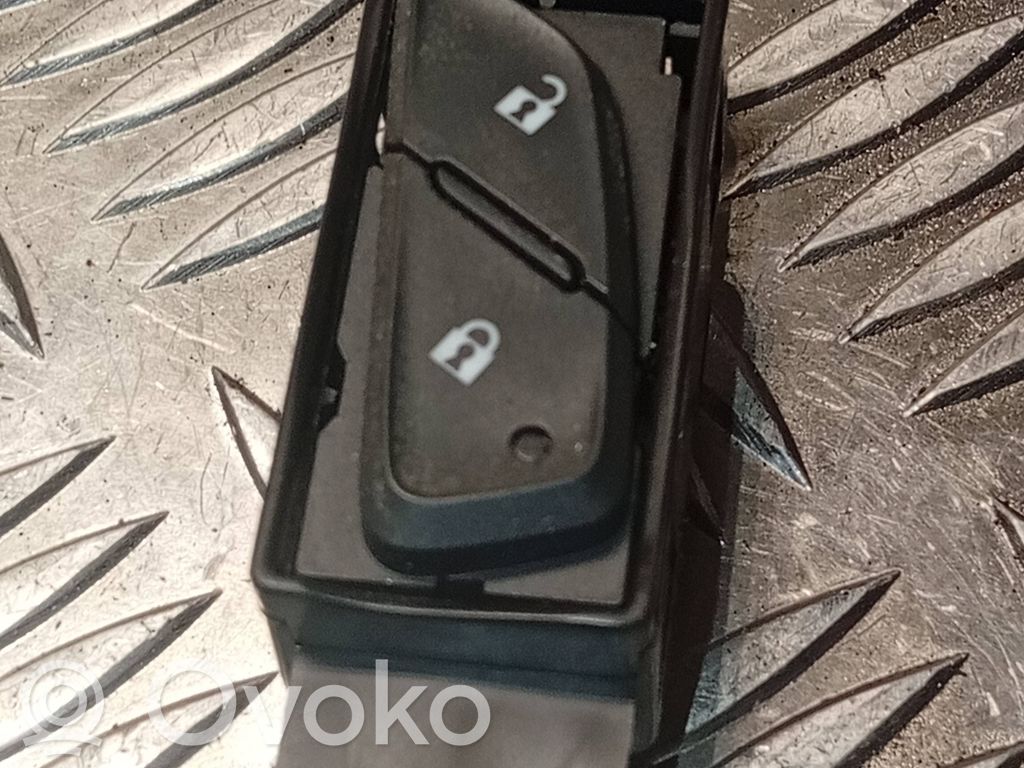 Central locking switch button   22916533,7013