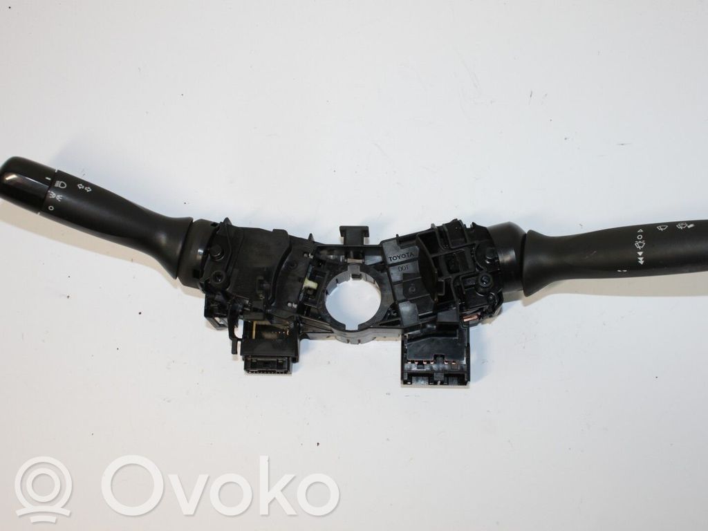 Toyota Corolla E140 E150 Wiper turn signal indicator stalk/switch 