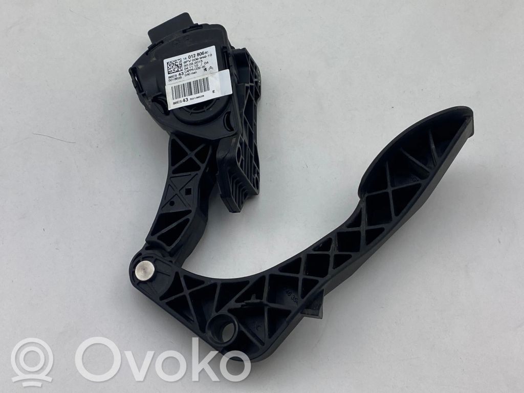 Toyota Proace Akceleratoriaus pedalas 