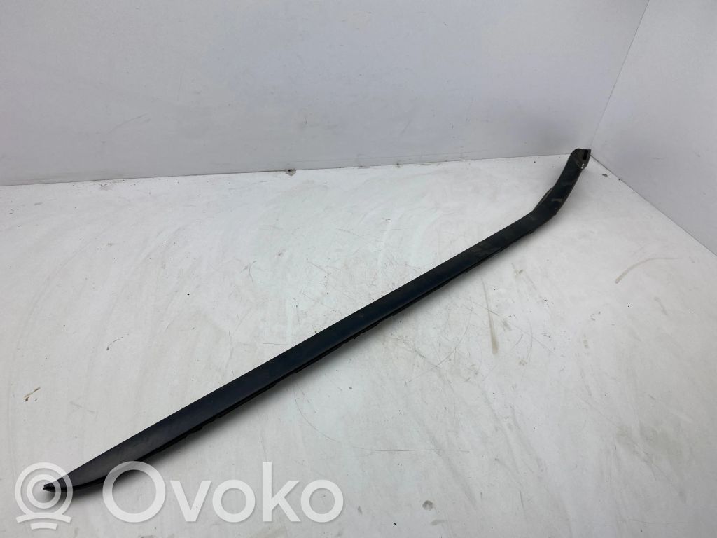 Lexus RX 450H Windshield trim 