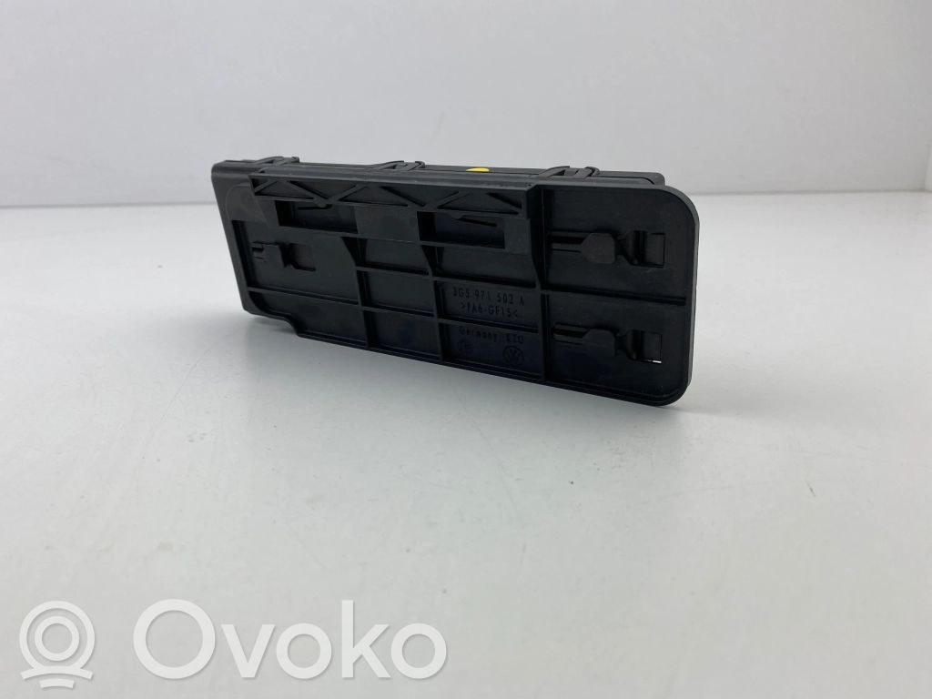 Volkswagen Passat Alltrack Tailgate/trunk control unit/module 