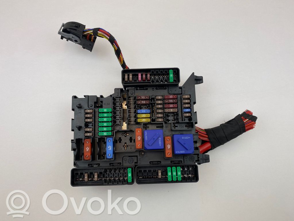 BMW 2 F44 Fuse module 