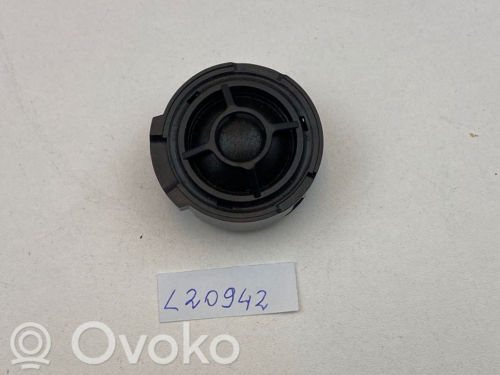 Audi A4 S4 B9 8W Panel speaker 