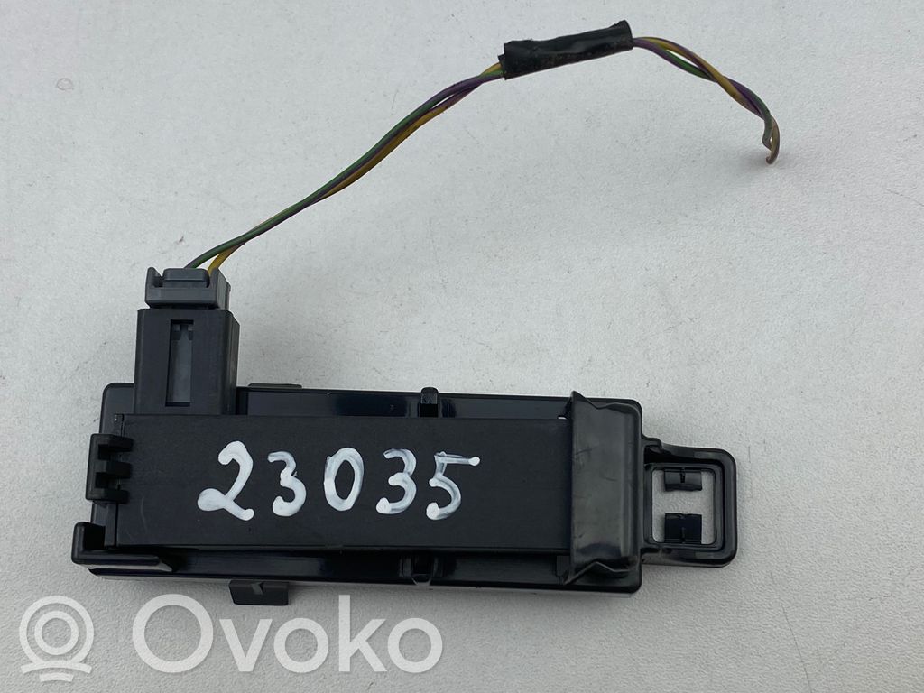 Volvo XC40 Wzmacniacz anteny 