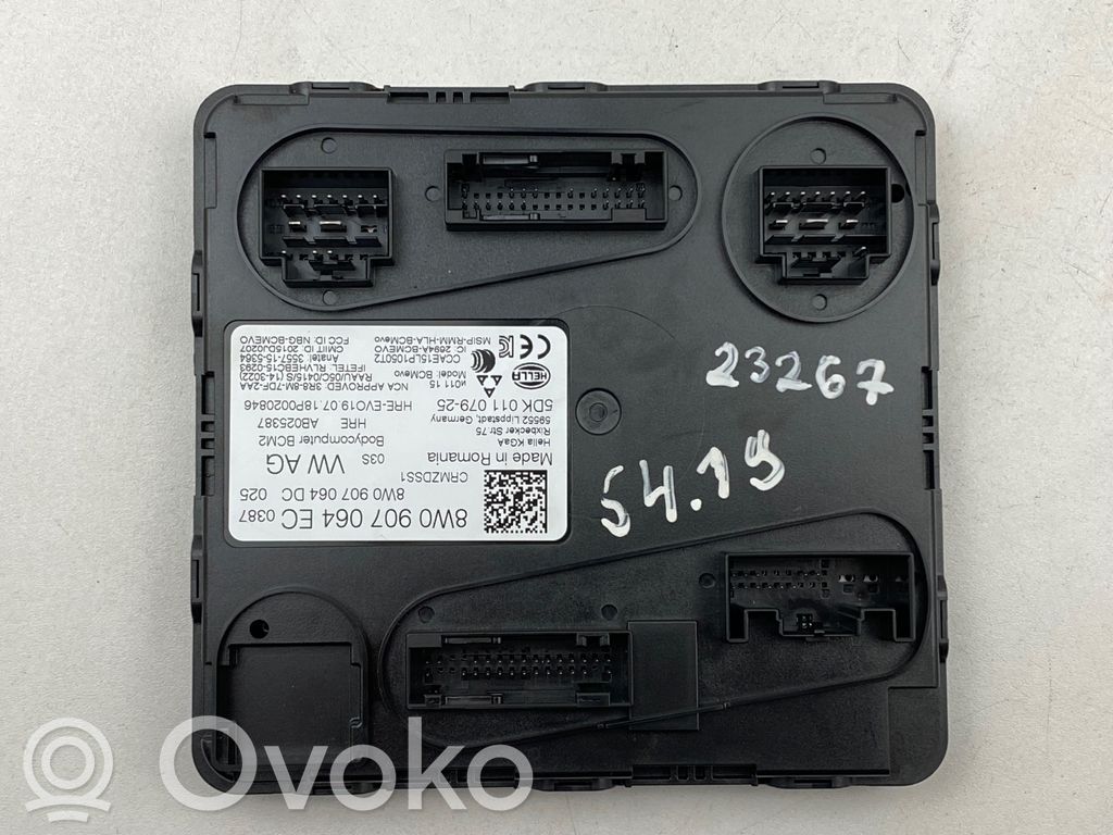 Audi A4 S4 B9 8W Komforta modulis 