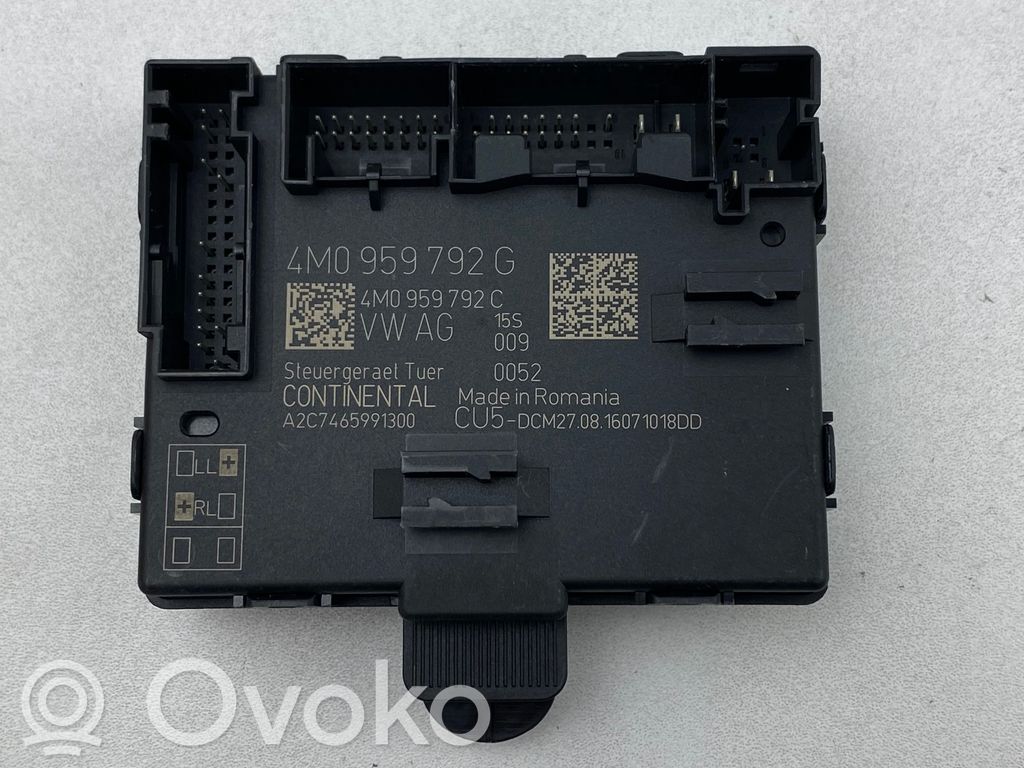 Audi Q7 4M Door control unit/module 