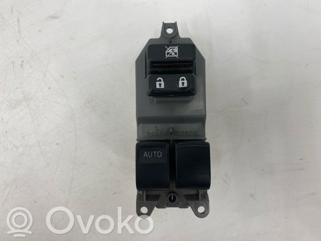 Toyota Yaris Electric window control switch 