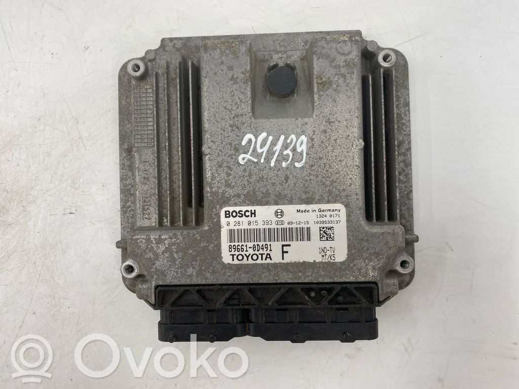 Toyota Yaris Engine control unit/module 