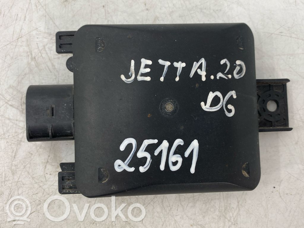 Volkswagen Jetta USA Blind spot module 