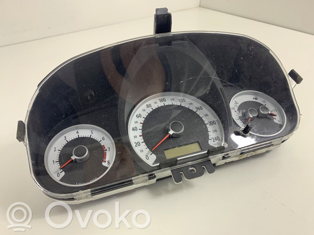 Velocímetro (tablero de instrumentos)   940061H010