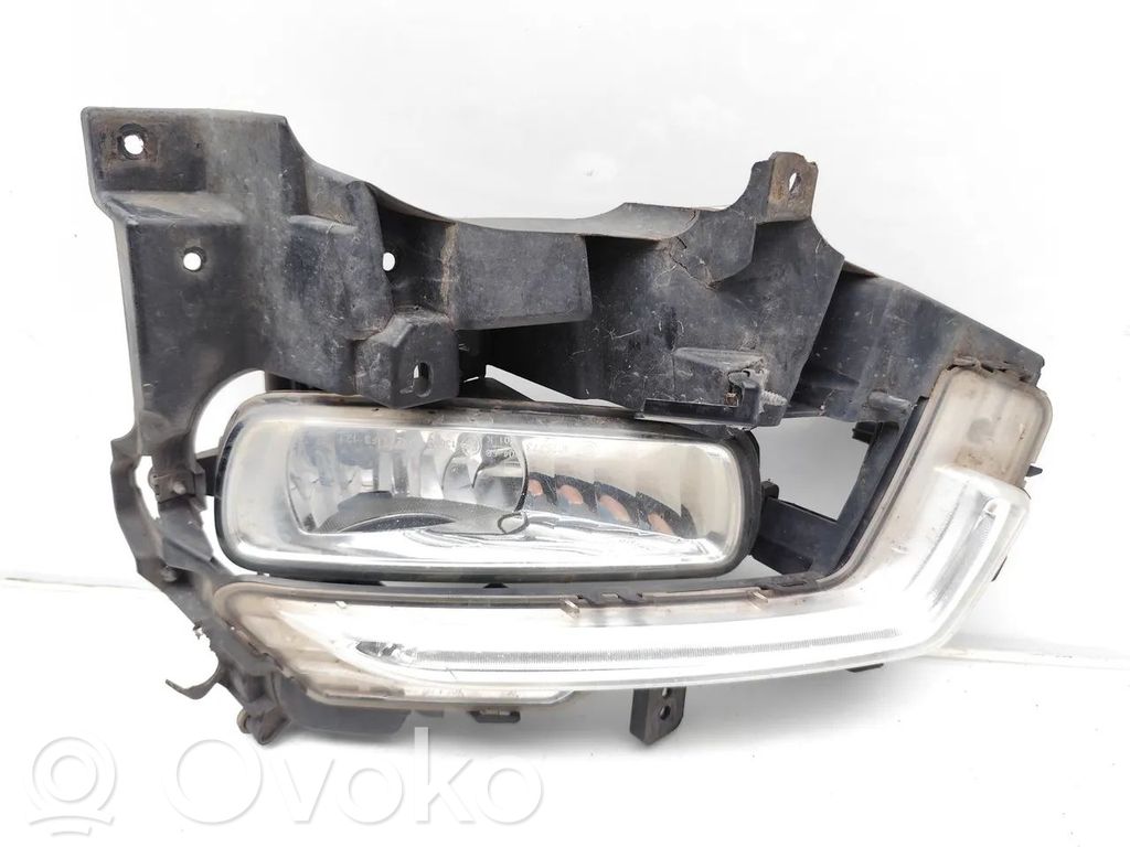 Ford Mondeo MK V Feu antibrouillard avant 