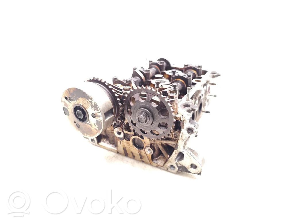 Culata del motor   1611541580