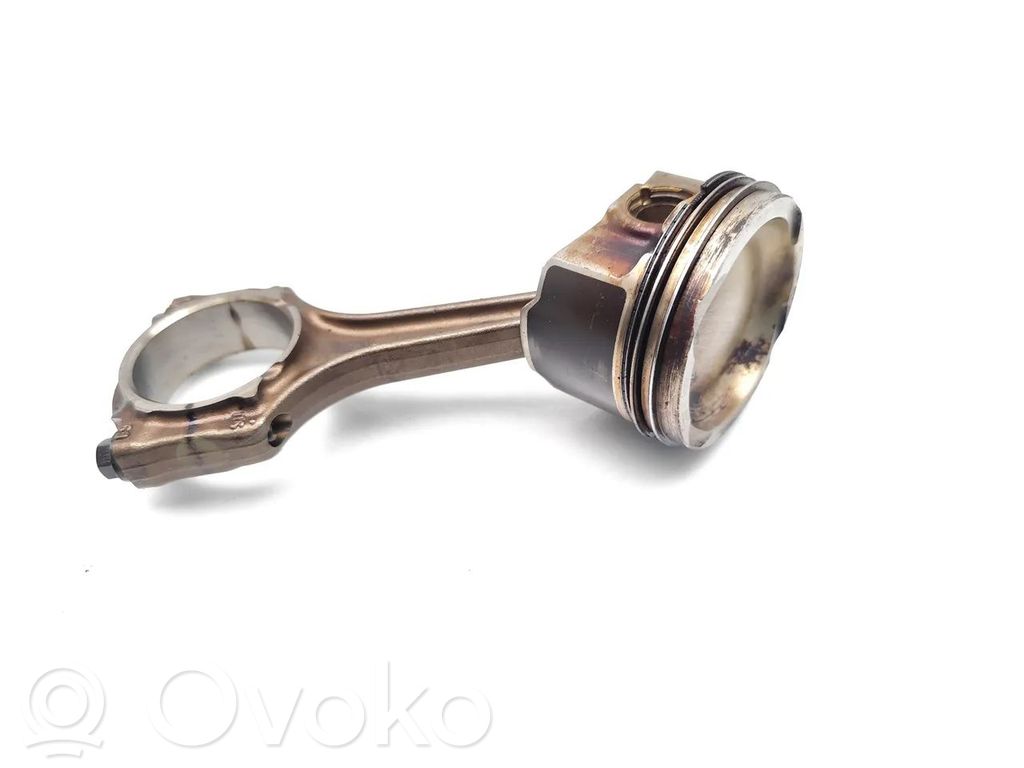 Jeep Compass Piston with connecting rod 