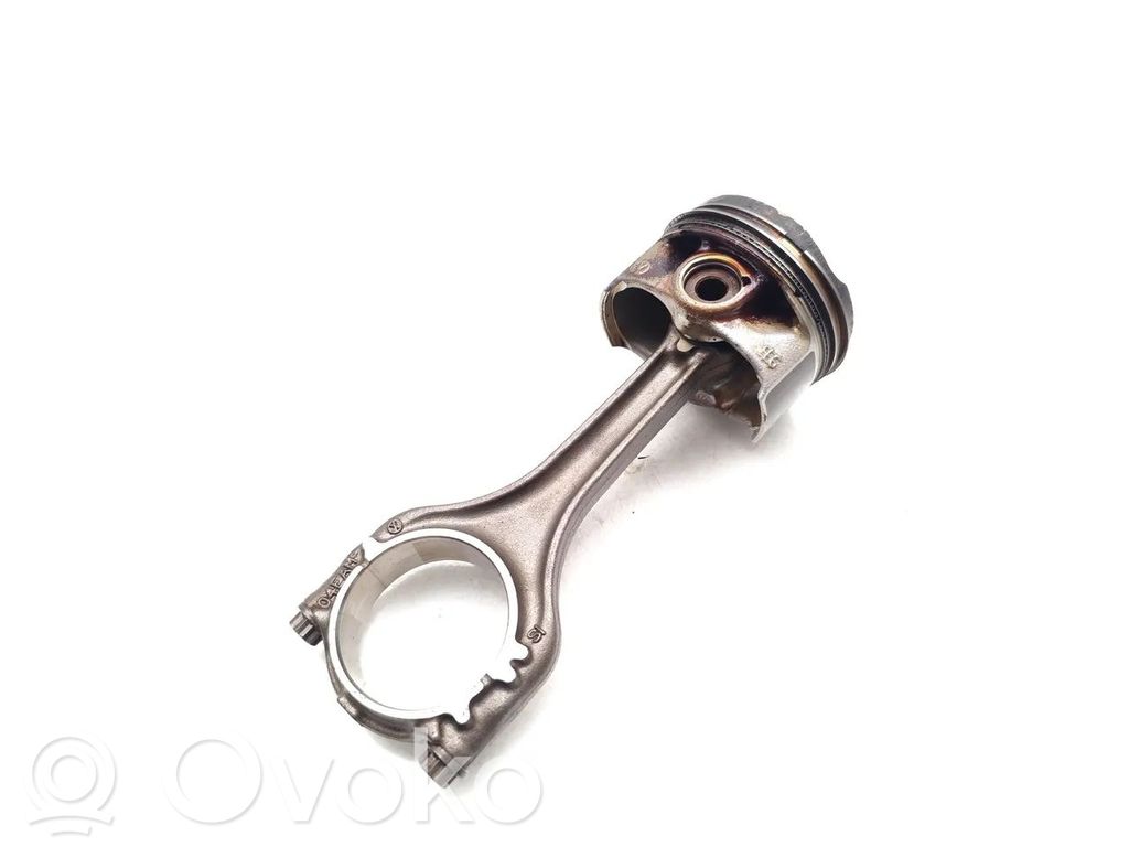 Seat Leon (5F) Piston avec bielle 