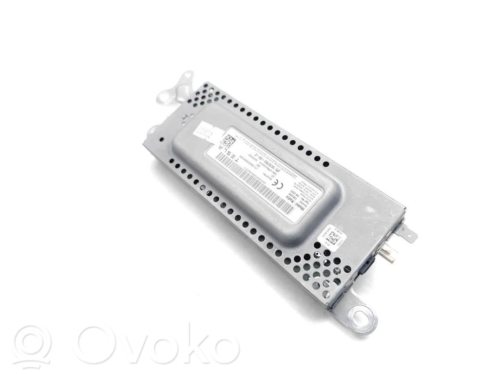 Antenna control unit   107975500E