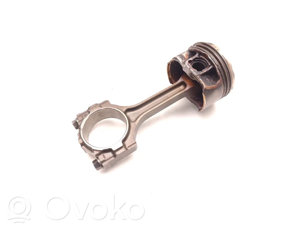 Opel Insignia B Piston with connecting rod 