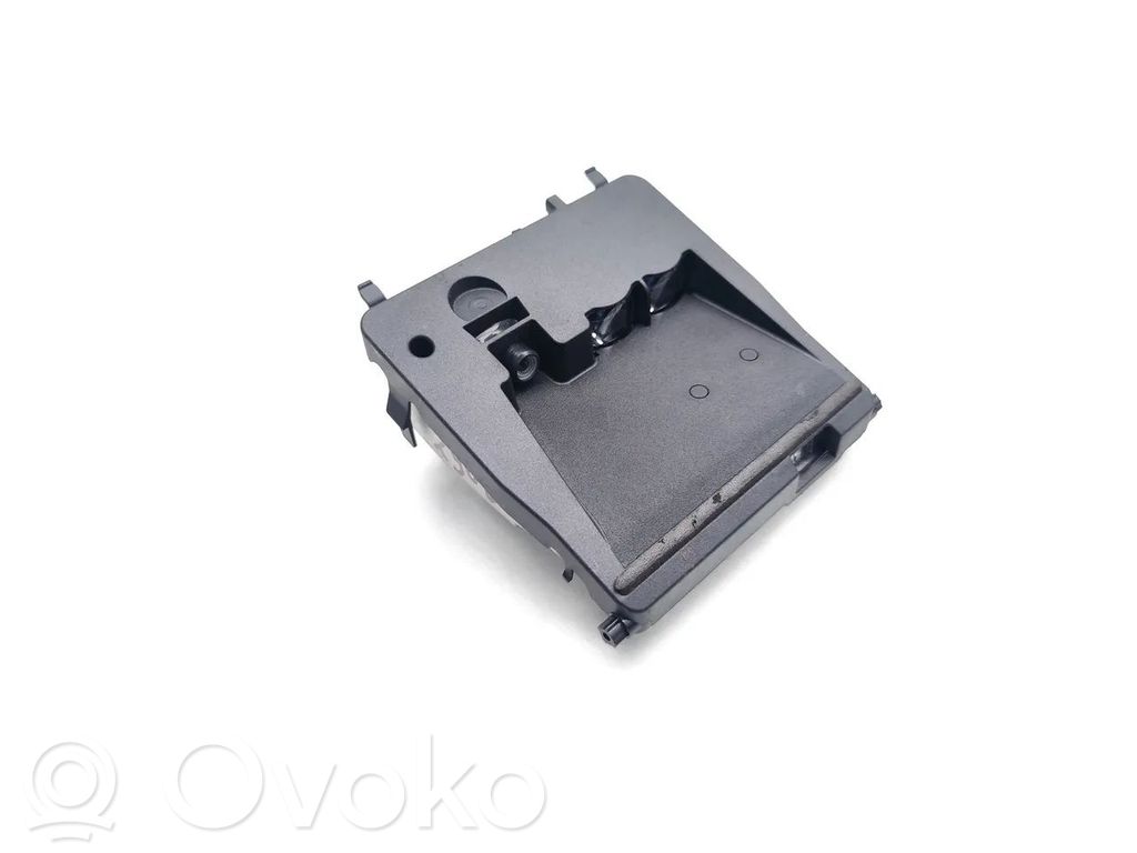 Toyota Avensis T270 Frontkamera Windschutzscheibe Frontscheibe 