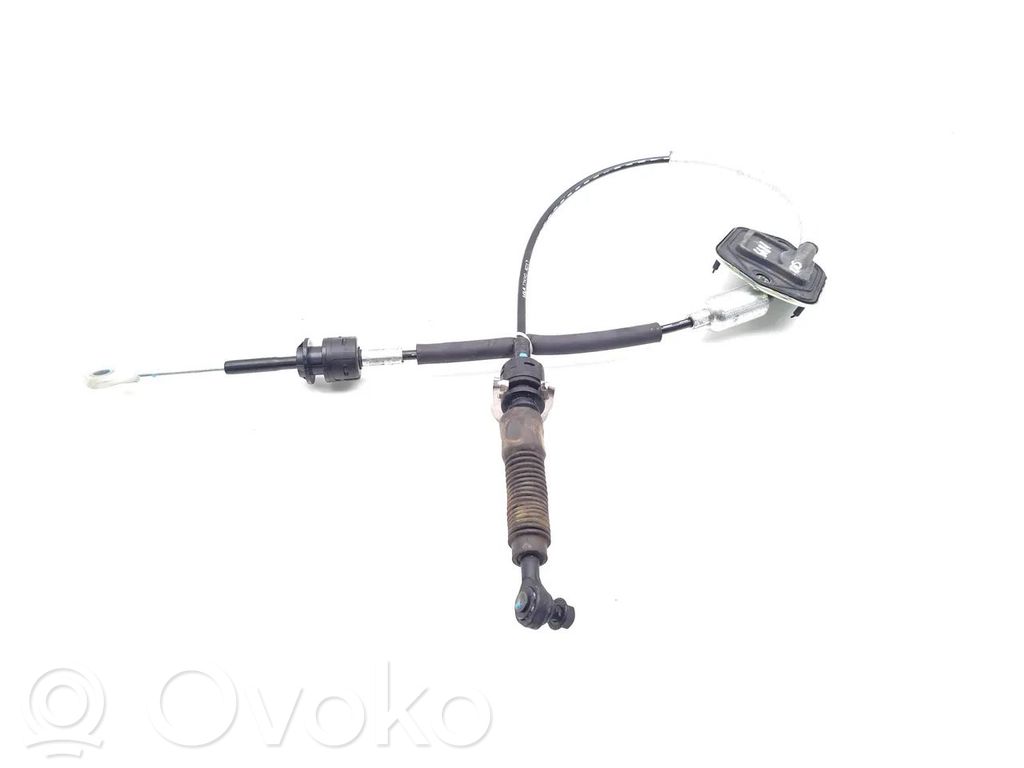 KIA Xceed Gear shift cable linkage 