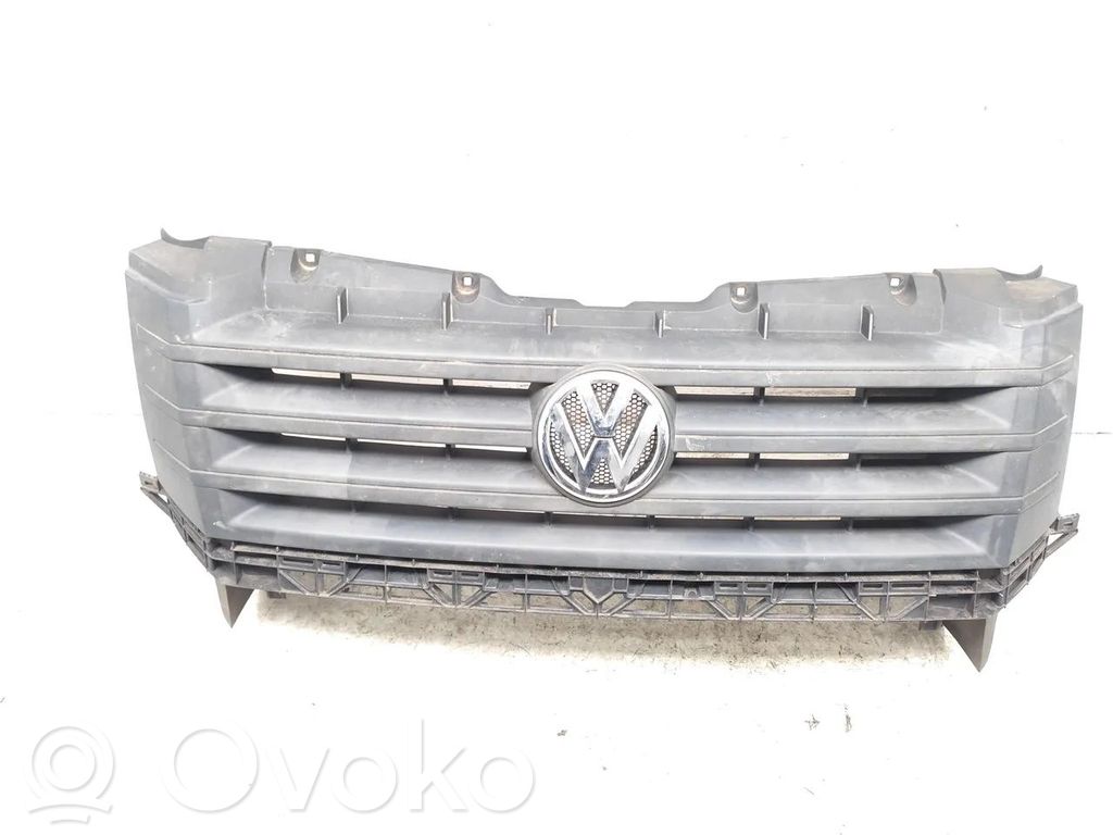 Volkswagen Crafter Etupuskurin ylempi jäähdytinsäleikkö 