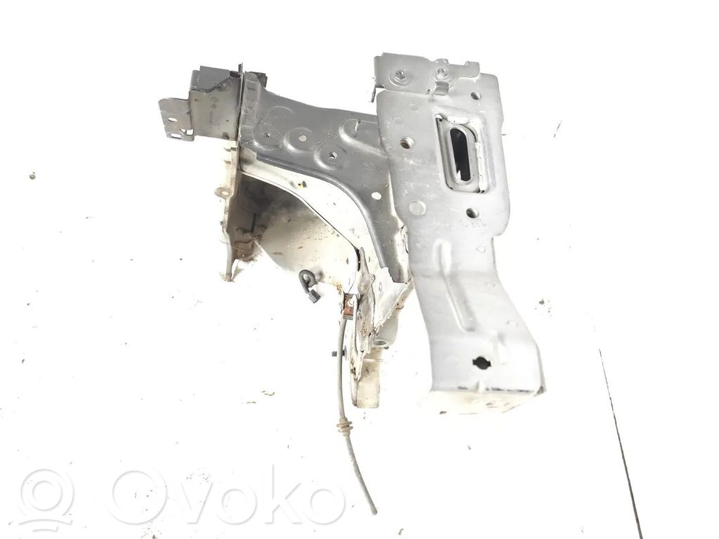 Front quarter panel