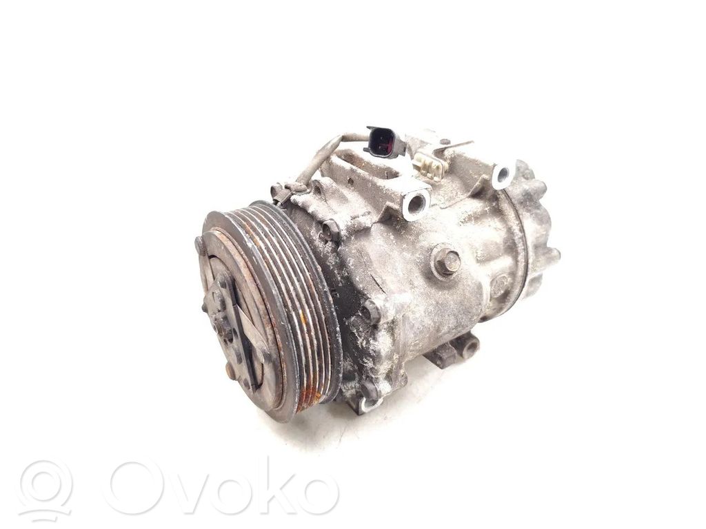 Volvo V70 Air conditioning (A/C) compressor (pump) 