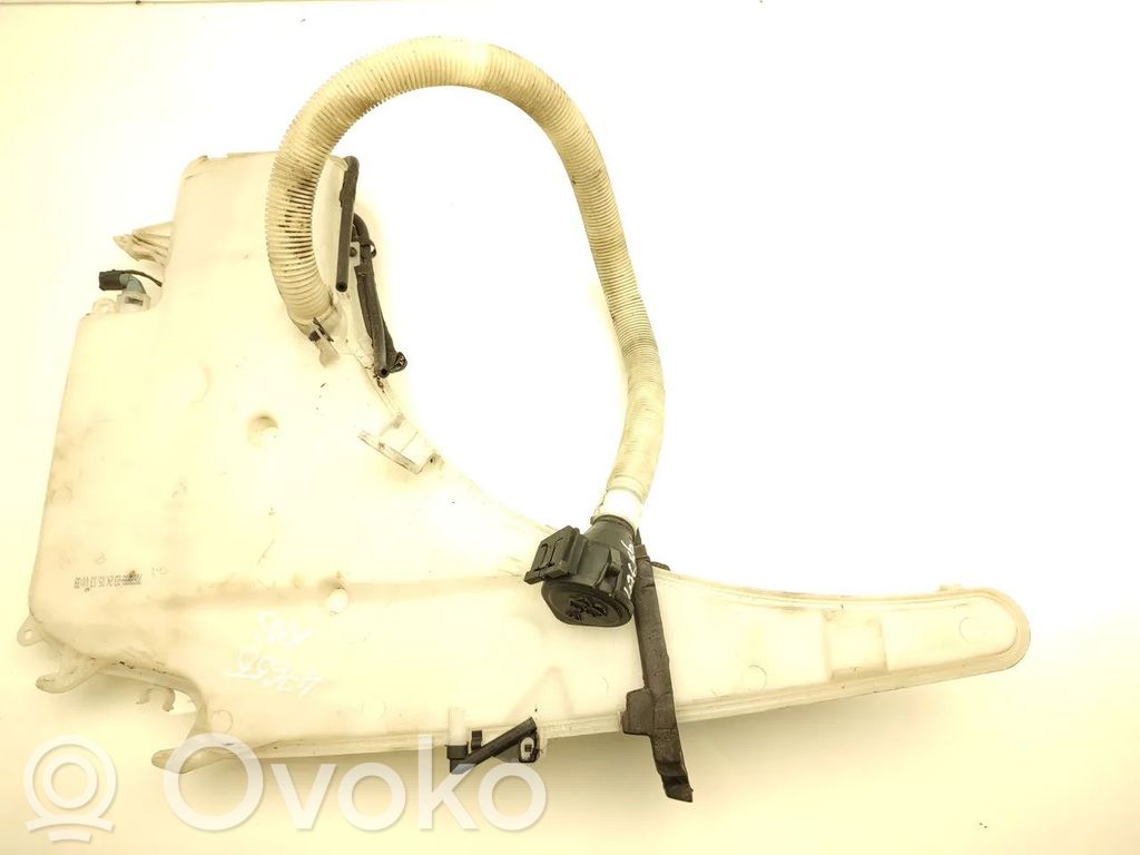 Logu šķidruma tvertne   7068898