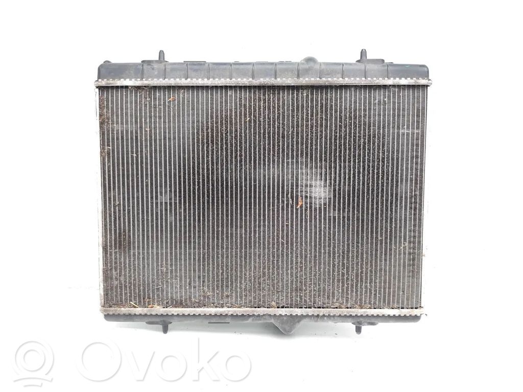 Peugeot 3008 II Coolant radiator 