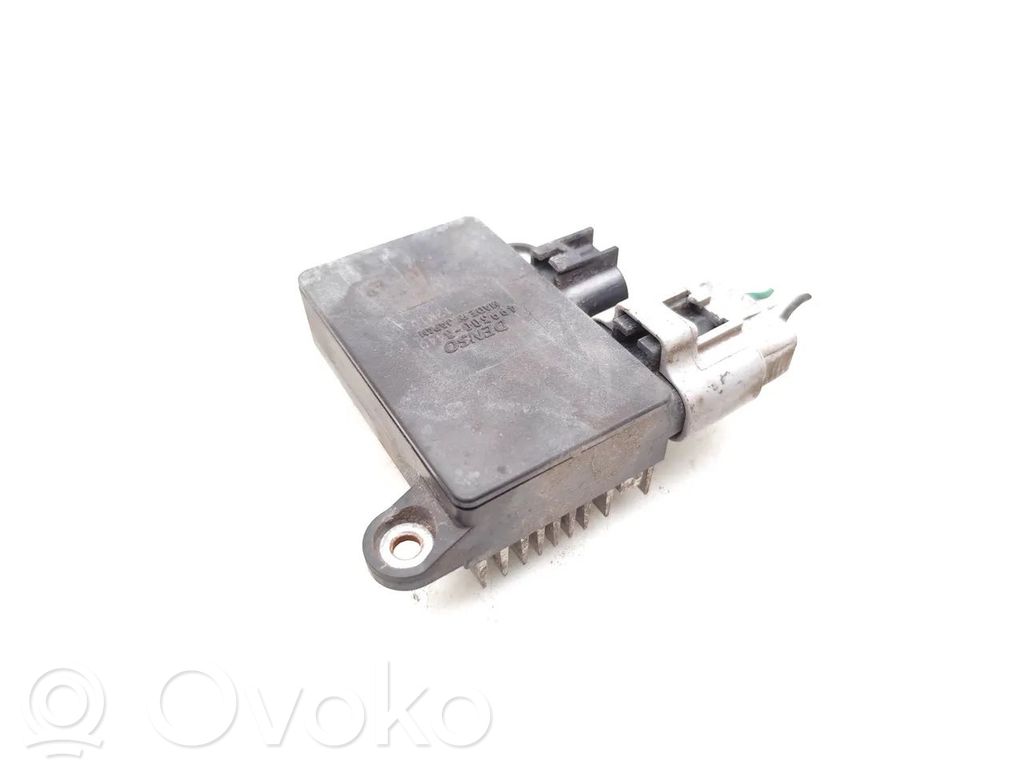 Mazda CX-7 Coolant fan relay 