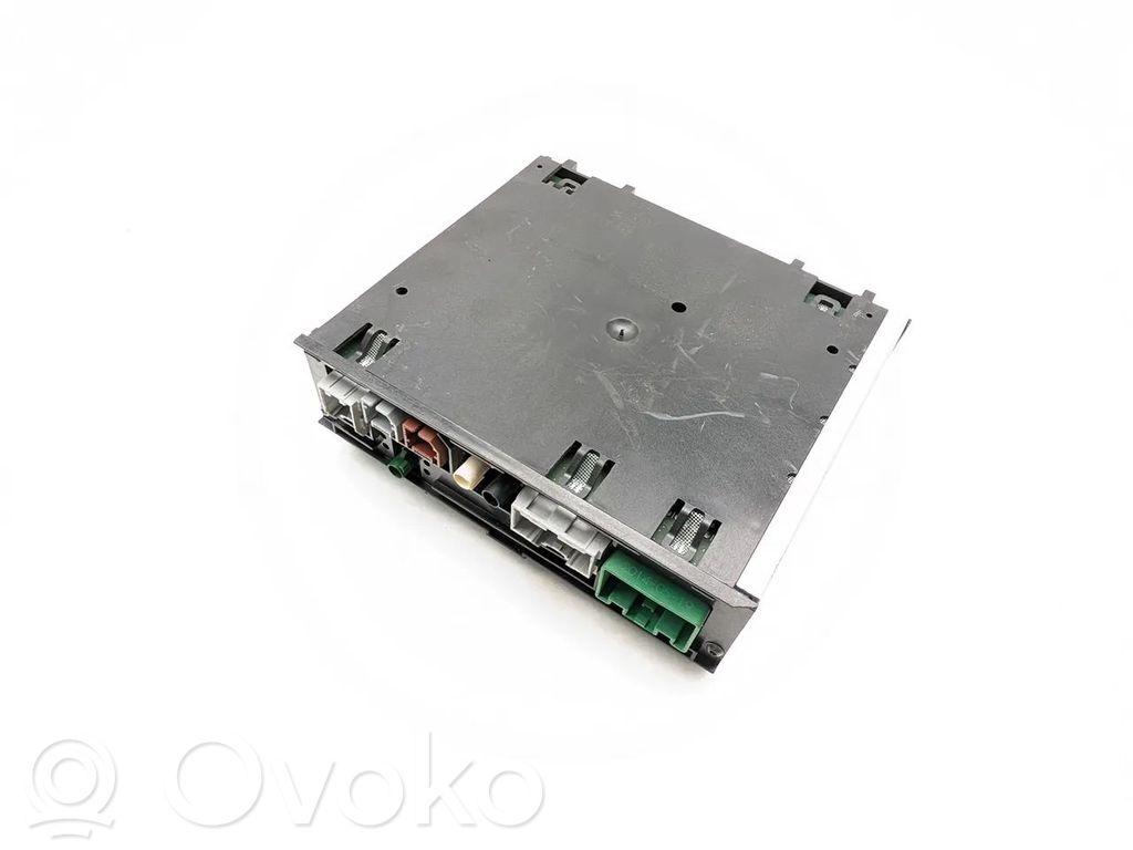 GPS navigation control unit/module   23462745,28430576