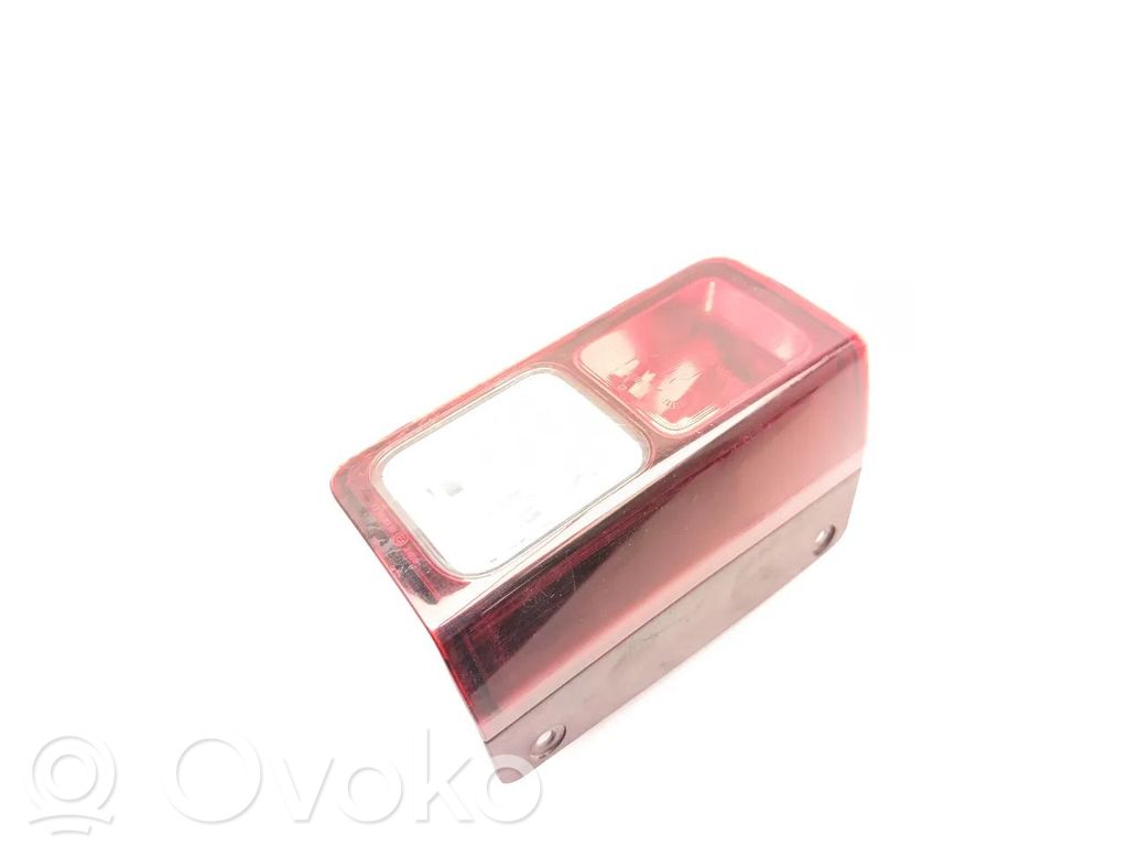 Opel Vivaro Rear/tail lights 