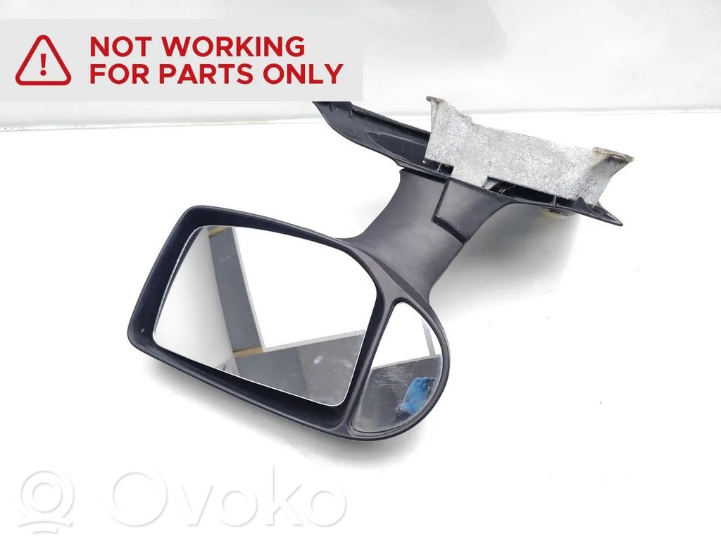 Front door electric wing mirror