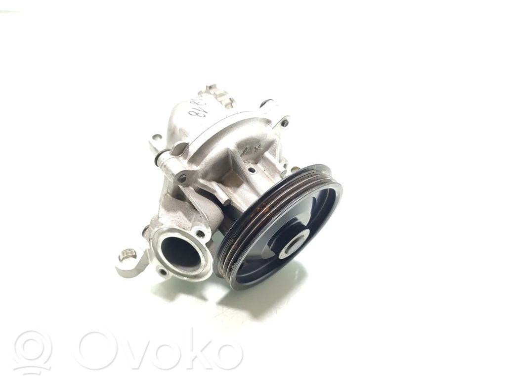 Volvo S90, V90 Pompa wody 