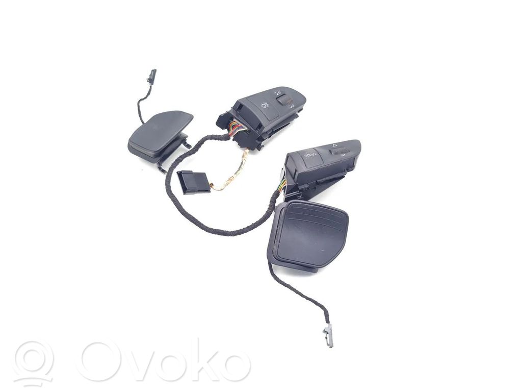 Audi Q7 4L Boutons / interrupteurs volant 