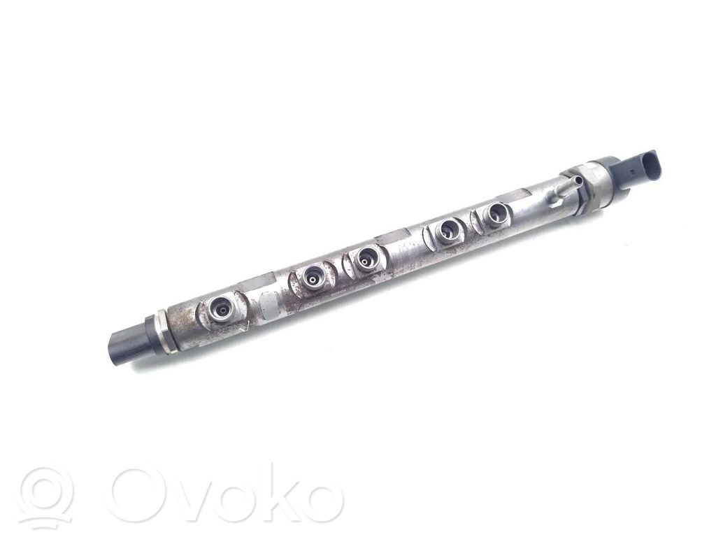 BMW 3 E90 E91 Fuel main line pipe 