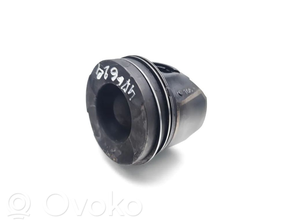 Pistón   B16DTL,0687773602