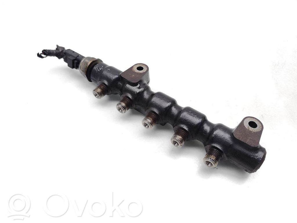 Mazda 3 II Listwa wtryskowa 
