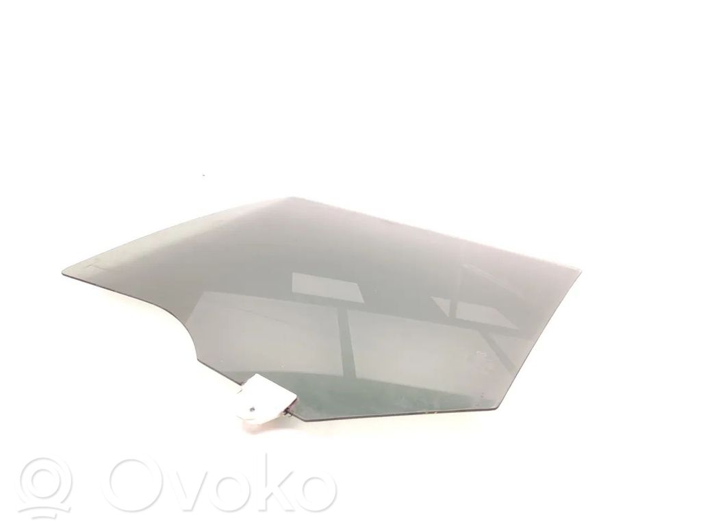 Opel Corsa E Szyba drzwi tylnych 