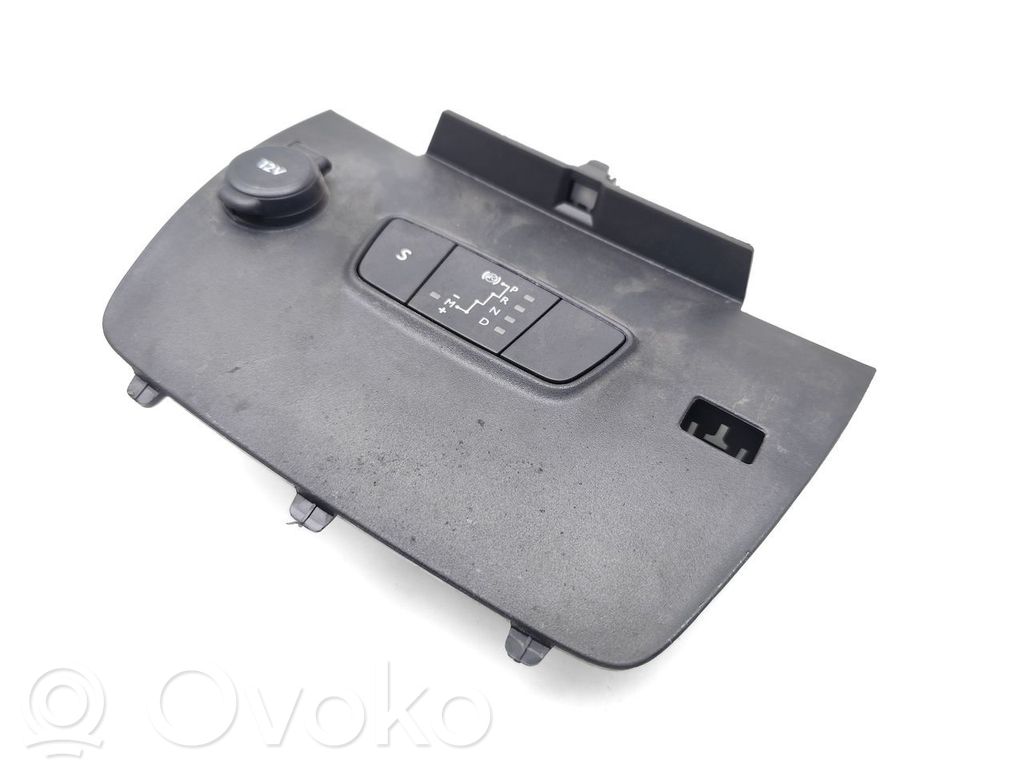 Citroen C3 Aircross Panneau de garniture console centrale 