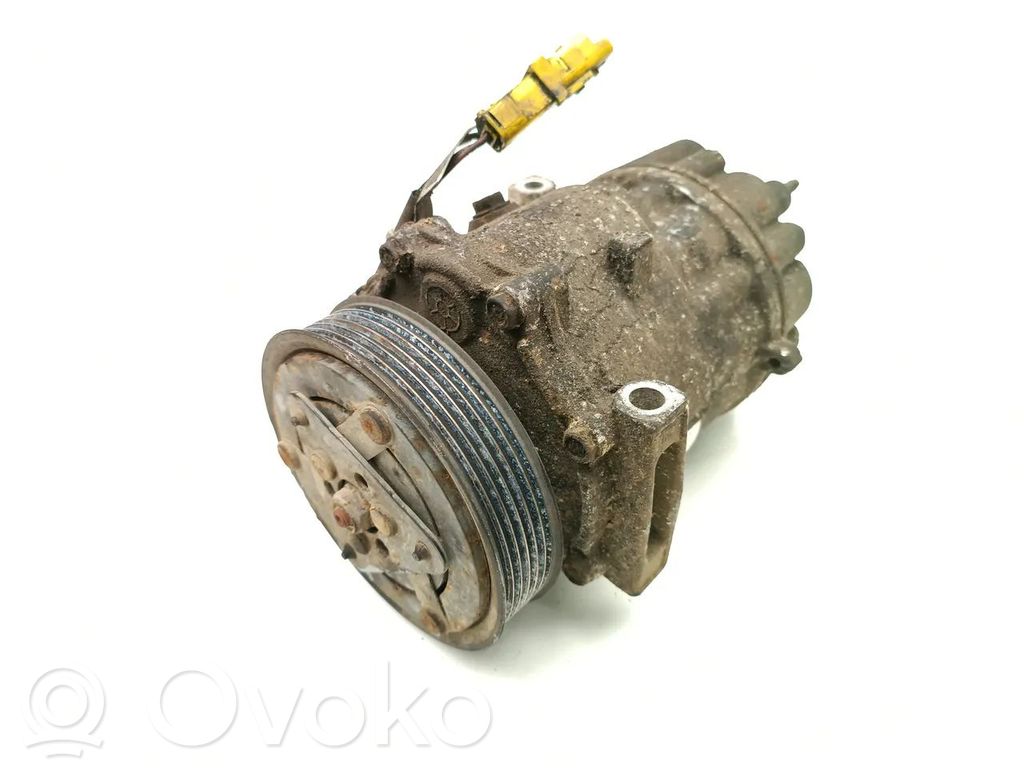 Kompresor / Sprężarka klimatyzacji A/C   8FK351334191