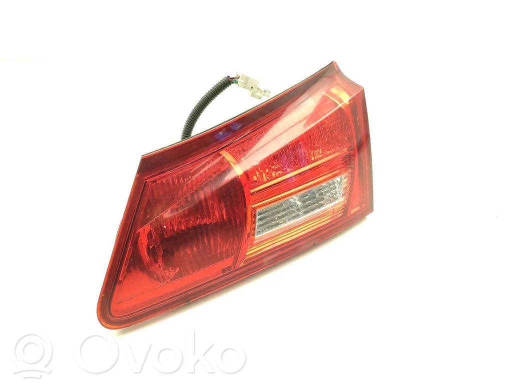Lexus IS 220D-250-350 Lampy tylnej klapy bagażnika 