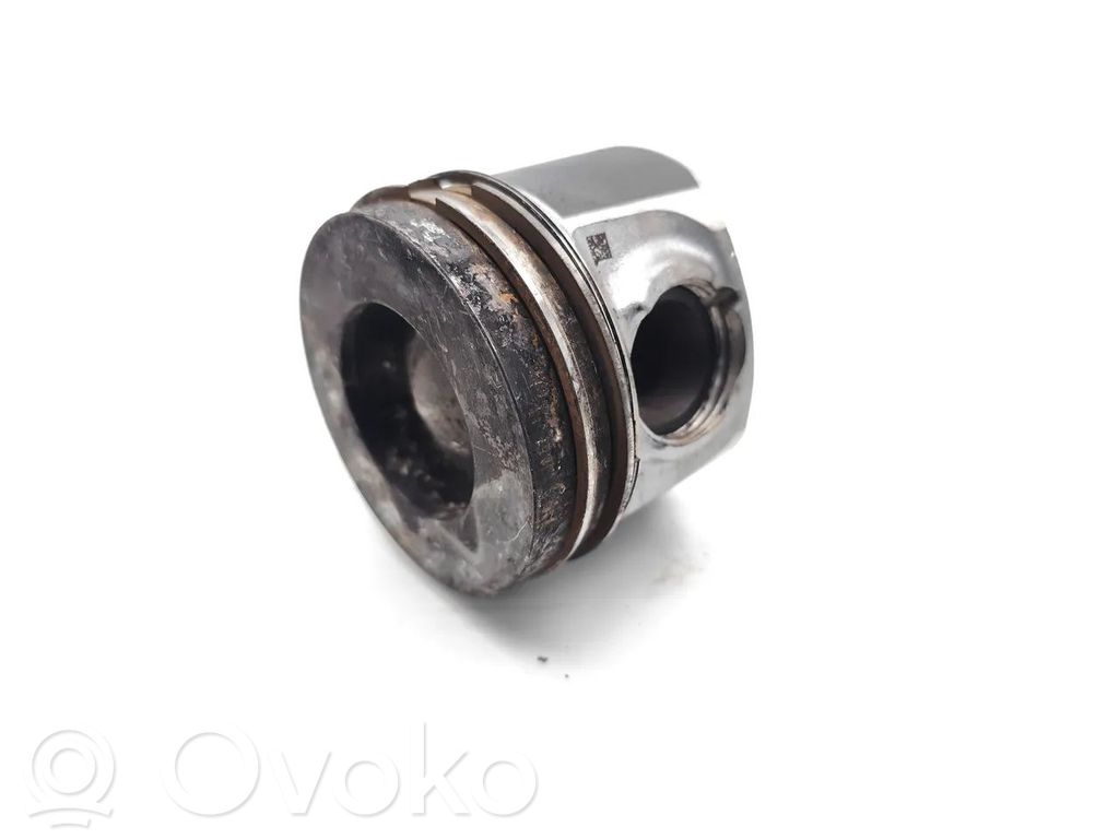 Piston   N47D20C