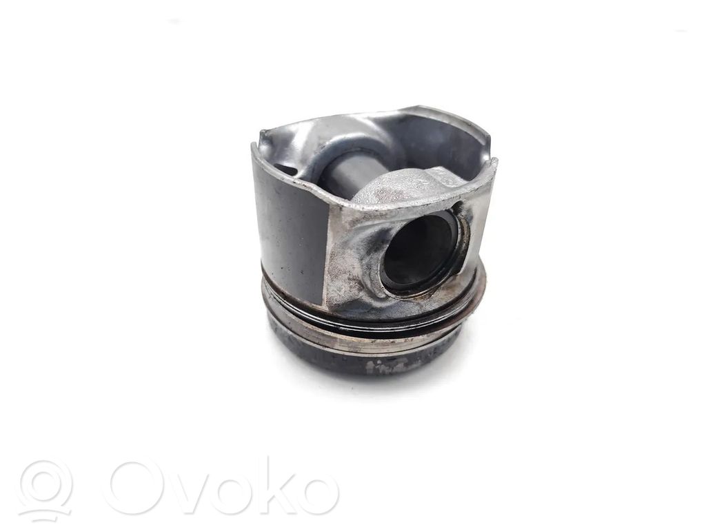 Piston   N47D20C