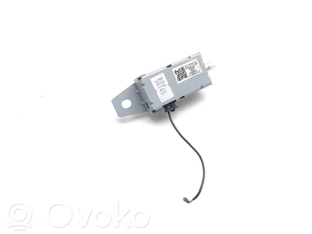 Ford Puma Antenos stiprintuvas 