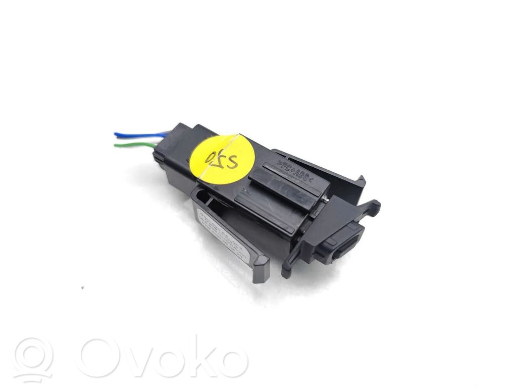Sensor de temperatura interna   8S0820541