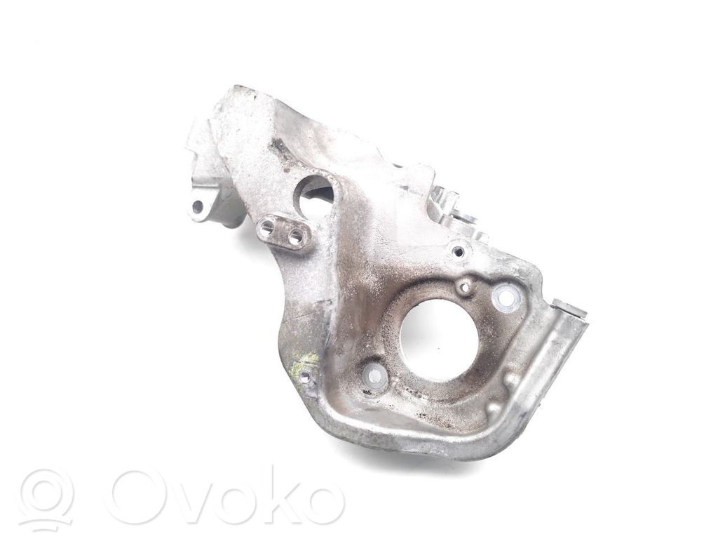 Soporte del alternador   31480996