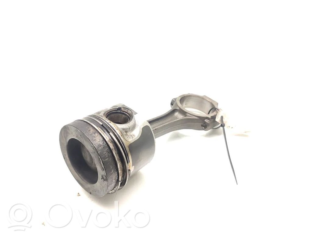 Audi A5 8T 8F Piston with connecting rod 