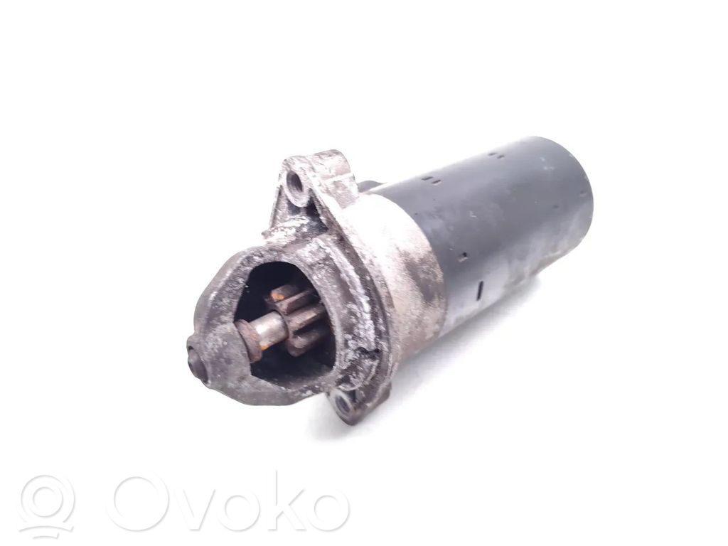 BMW 5 E39 Starter motor 