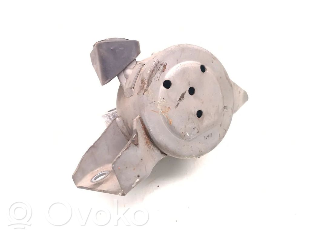 Opel Corsa E Engine mount bracket 