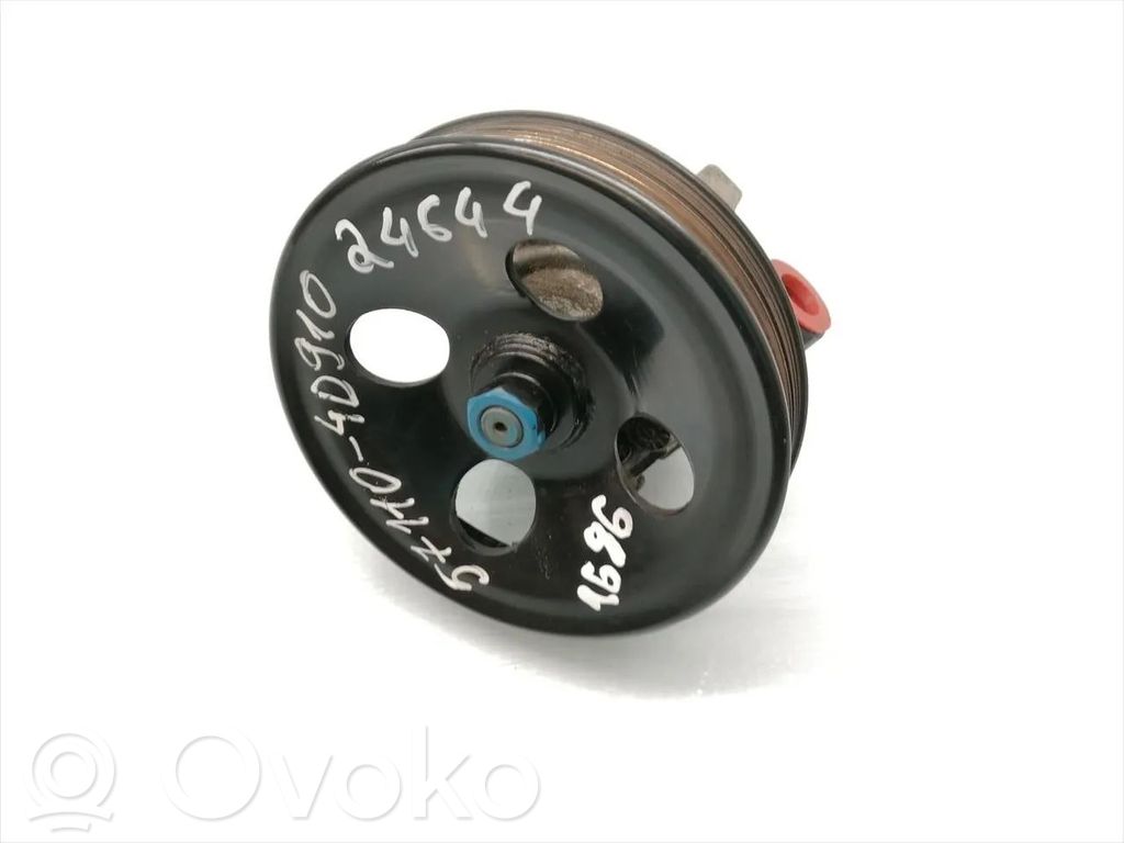 Ohjaustehostimen pumppu   571104D910