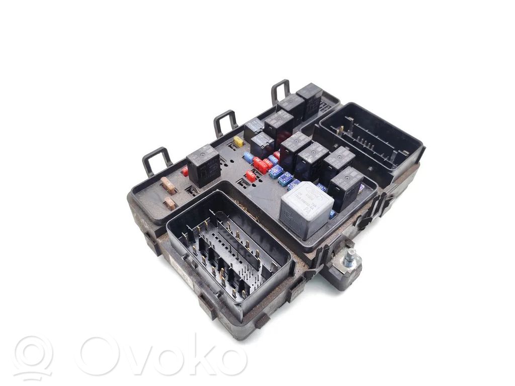 Ford Mondeo MK V Ramka / Moduł bezpieczników 